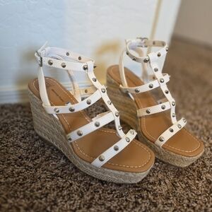 Time and Tru White Wedge Sandals with Studs